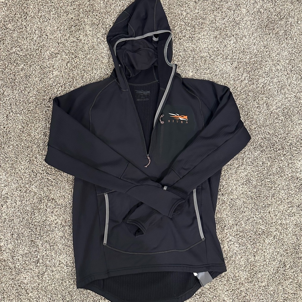 Sitka under hoodie